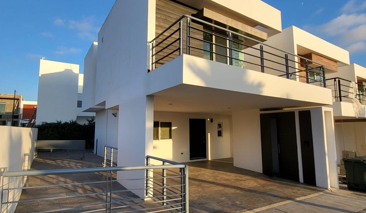 TRIADA2
